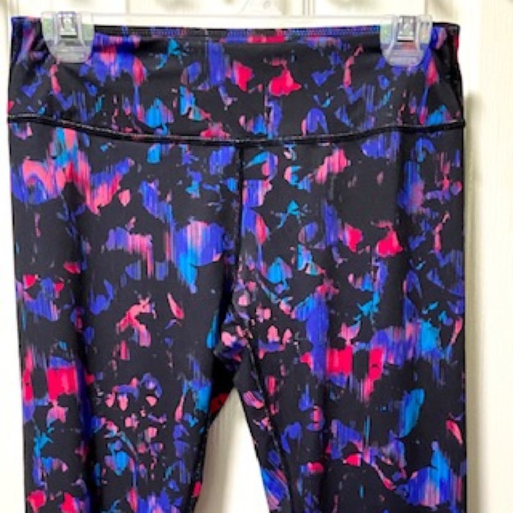 Womens Zella leggings yoga small Pre owned. Good condition